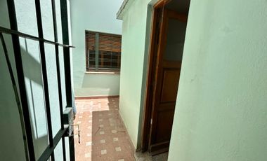 Venta/Permuta Casa 4 amb. Cochera, Pileta, terraza