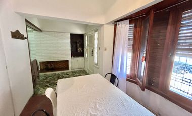 Venta/Permuta Casa 4 amb. Cochera, Pileta, terraza