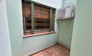 Venta/Permuta Casa 4 amb. Cochera, Pileta, terraza