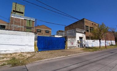 ALQUILER DEPÓSITO/NAVE INDUSTRIAL EN LANÚS OESTE