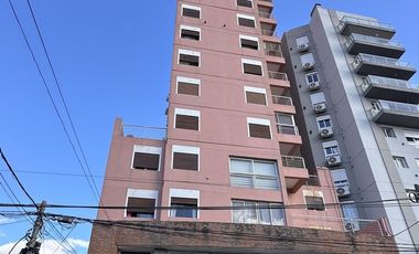 Departamento en Hilario Lagos 356 piso 3