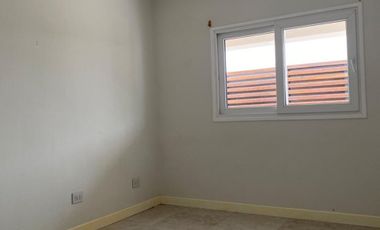 SE VENDE DEPARTAMENTO AL CONTRAFRENTE EN PEHUAJÓ
