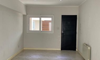 SE VENDE DEPARTAMENTO AL CONTRAFRENTE EN PEHUAJÓ