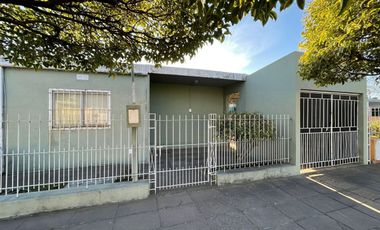 CASA EN VENTA EN BRAGADO