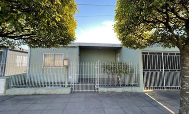 CASA EN VENTA EN BRAGADO