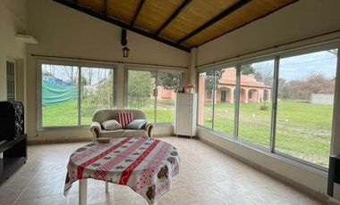 CASA EN VENTA EN BRAGADO CON PILETA