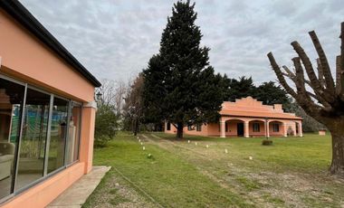 CASA EN VENTA EN BRAGADO CON PILETA