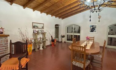 CASA EN VENTA EN BRAGADO CON PILETA