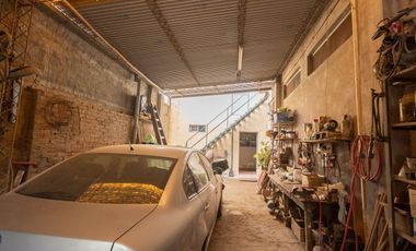 Venta de Casa + Local comercial + Galpón en Recreo