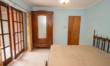 Venta de Casa + Local comercial + Galpón en Recreo