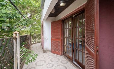Venta de Casa + Local comercial + Galpón en Recreo