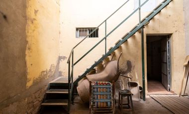 Venta de Casa + Local comercial + Galpón en Recreo