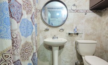 CASA EN VENTA 2 PLANTAS, 3 RECÁMARAS, 2 BAÑOS, 1 ESTUDIO