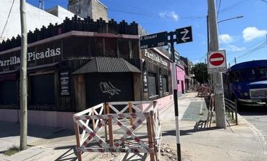 Local en venta - 2 Ambientes 3 Baños - Wilde