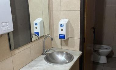 Local en venta - 2 Ambientes 3 Baños - Wilde