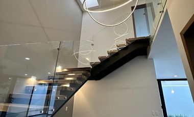Hermosa casa en PREVENTA en Coto Parque Virreyes