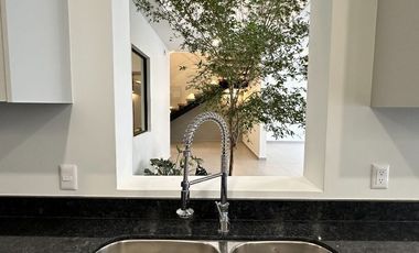 Hermosa casa en PREVENTA en Coto Parque Virreyes