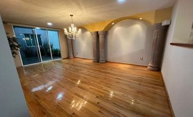 Casa en Venta en Lomas de Vista Bella, Morelia