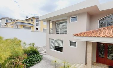 Casa en Venta , de lujo , en Amagasí del Inca