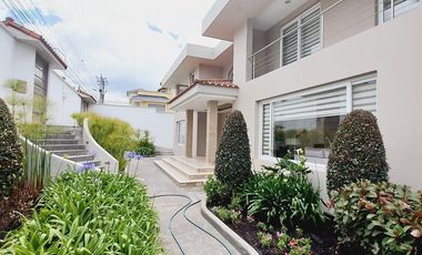 Casa en Venta , de lujo , en Amagasí del Inca