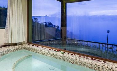 VENTA HOSTAL EN GUALEA VIA PACTO NOROCCIDENTE DE QUITO