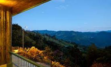 VENTA HOSTAL EN GUALEA VIA PACTO NOROCCIDENTE DE QUITO