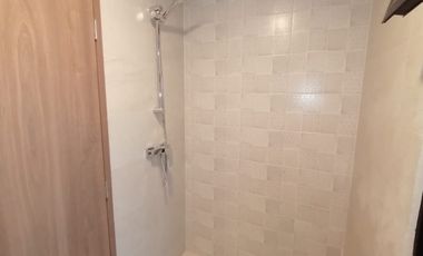 CASA EN VENTA POR ESTRENAR. LA PENÍNSULA. AMBATO