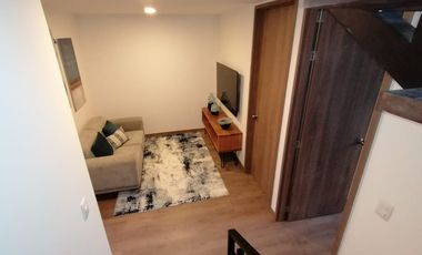 CASA EN VENTA POR ESTRENAR. LA PENÍNSULA. AMBATO
