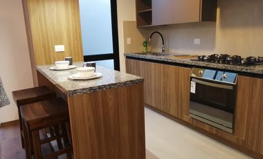 CASA EN VENTA POR ESTRENAR. LA PENÍNSULA. AMBATO