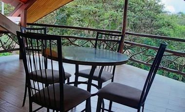 Venta Hermosa casa rentera en Mindo