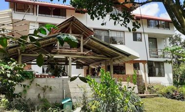 Venta Hermosa casa rentera en Mindo