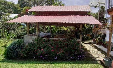 Venta Hermosa casa rentera en Mindo
