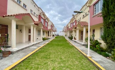 Vendo casa con piscina 3d. en Calderón (excelente precio)