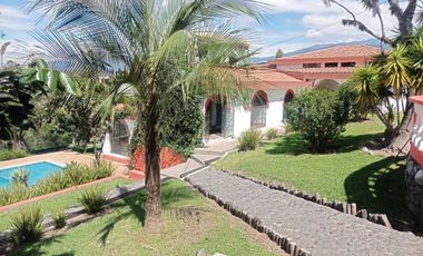 Se vende Hostería, ideal para inversionistas, sector Tumbaco.