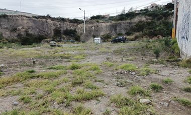TERRENO ESQUINERO EN VENTA  DE OPORTUNIDAD EN AMBATO!