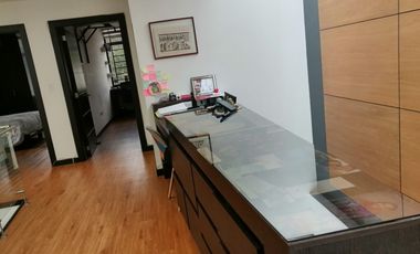 VENTA DE CASA EN NAYON