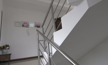 CASA POR ESTRENAR EN VENTA SECTOR UTA CAMPUS HUACHI CHICO