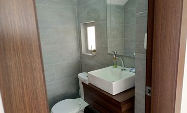 CASA NUEVA EN VENTA SECTOR UNIVERSIDAD TÉCNICA DE AMBATO. CRÉDITO VIP.
