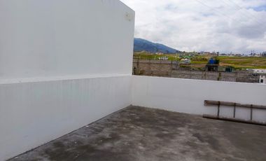 HERMOSA CASA EN VENTA. SECTOR NORTE DE AMBATO