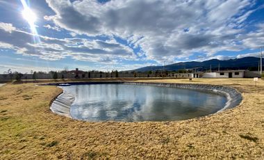 Terreno de 800 m2 de venta en Tabacundo (Urb. Hacienda La Pradera)