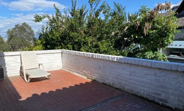 Venta casa amplia 4 dormitorios, sector Uraba
