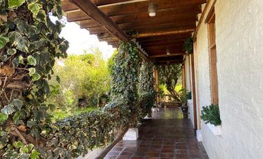 Venta casa amplia 4 dormitorios, sector Uraba