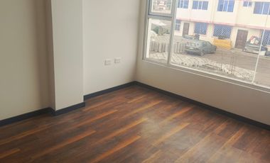 CASA EN VENTA. SECTOR ESFORST AMBATO. PRECIO DE OPORTUNIDAD