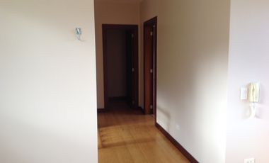 Renta casa de 4 dormitorios en Tanda -  Nayón