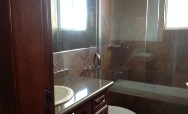 Renta casa de 4 dormitorios en Tanda -  Nayón