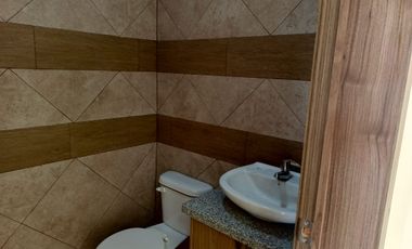 LOCALES COMERCIALES EN RENTA EN IZAMBA. AMBATO