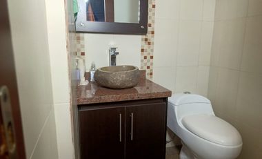 DEPARTAMENTO EN VENTA. MIRAFLORES AMBATO.