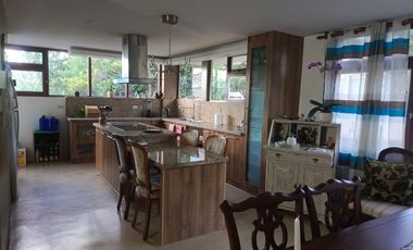 DEPARTAMENTO EN VENTA. MIRAFLORES AMBATO.