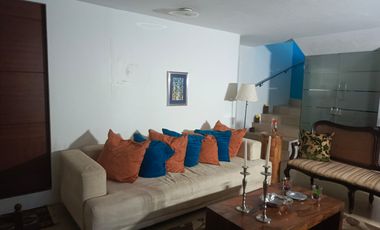 DEPARTAMENTO EN VENTA. MIRAFLORES AMBATO.