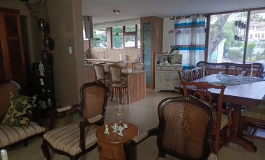 DEPARTAMENTO EN VENTA. MIRAFLORES AMBATO.